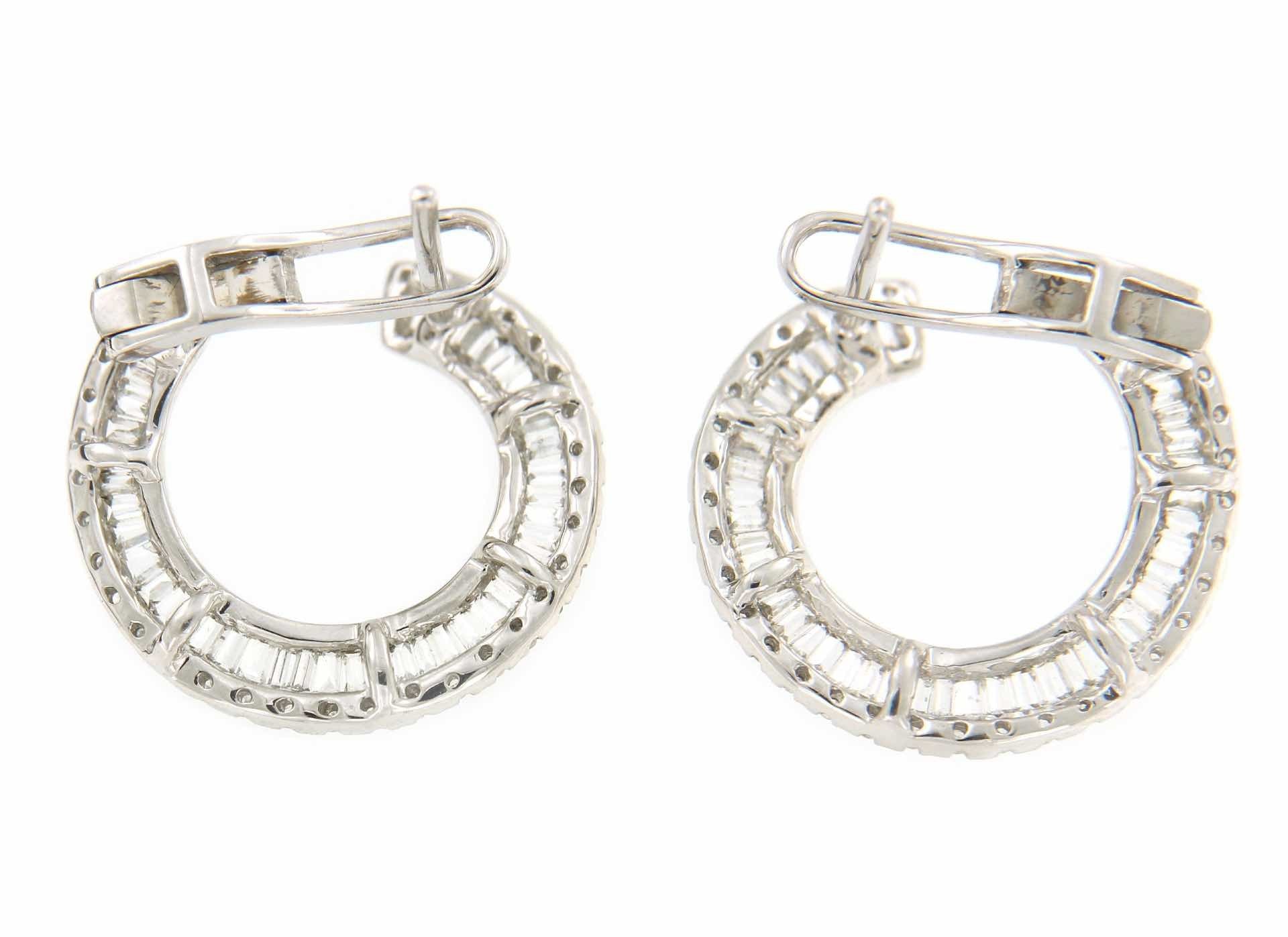 Pendientes SEHRAZAD en oro blanco con diamantes y baguettes - Roman Joyero