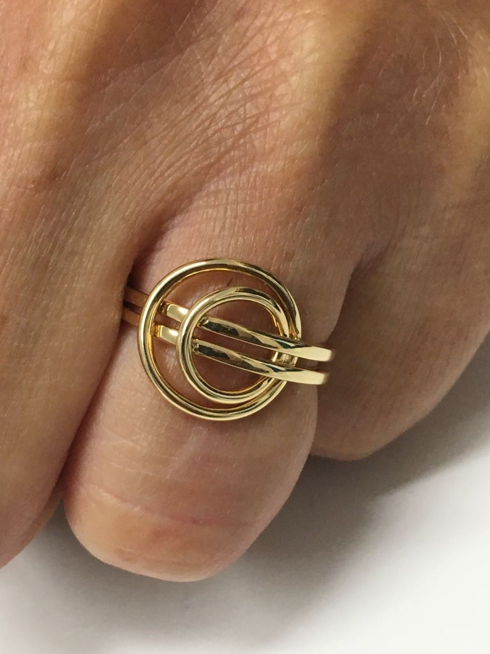 Anillo doble TUBA en oro amarillo de 18 kilates con 2 círculos - Roman Joyero