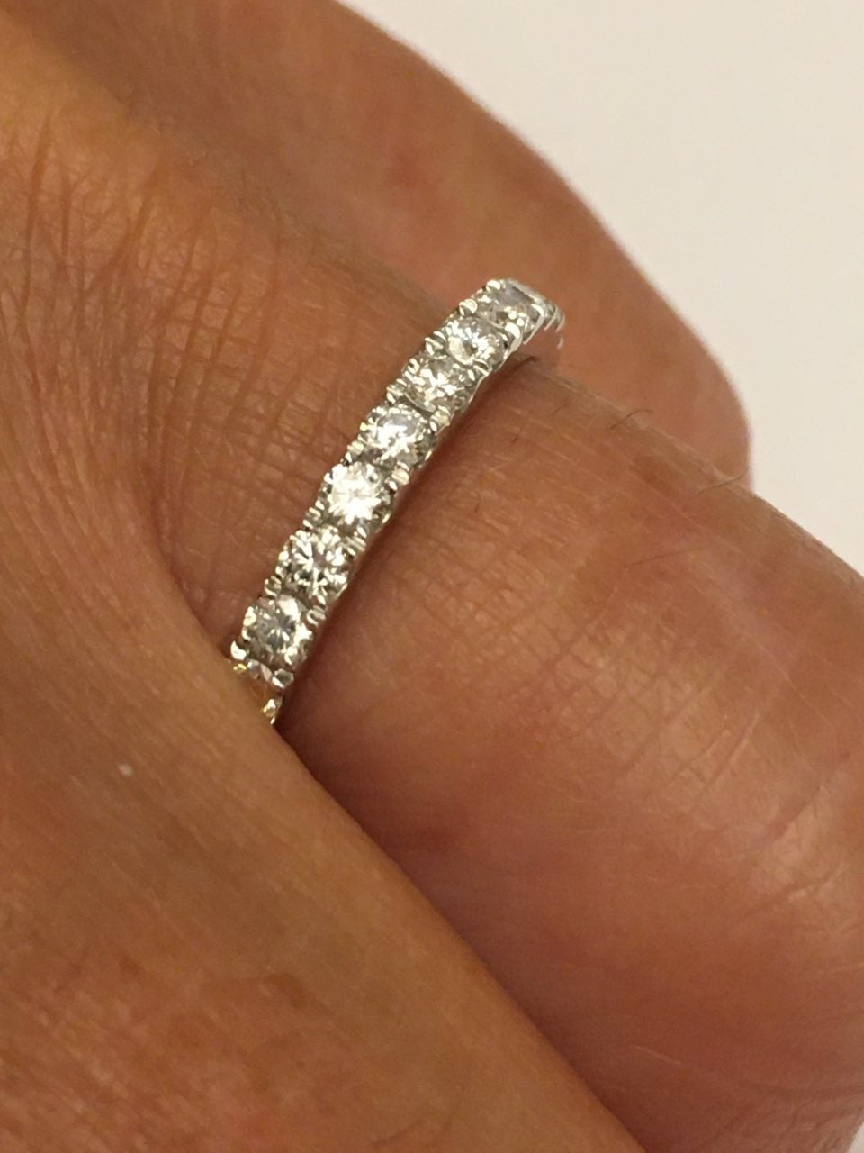 BRAMANTE, anillo de oro blanco con diamantes - Roman Joyero