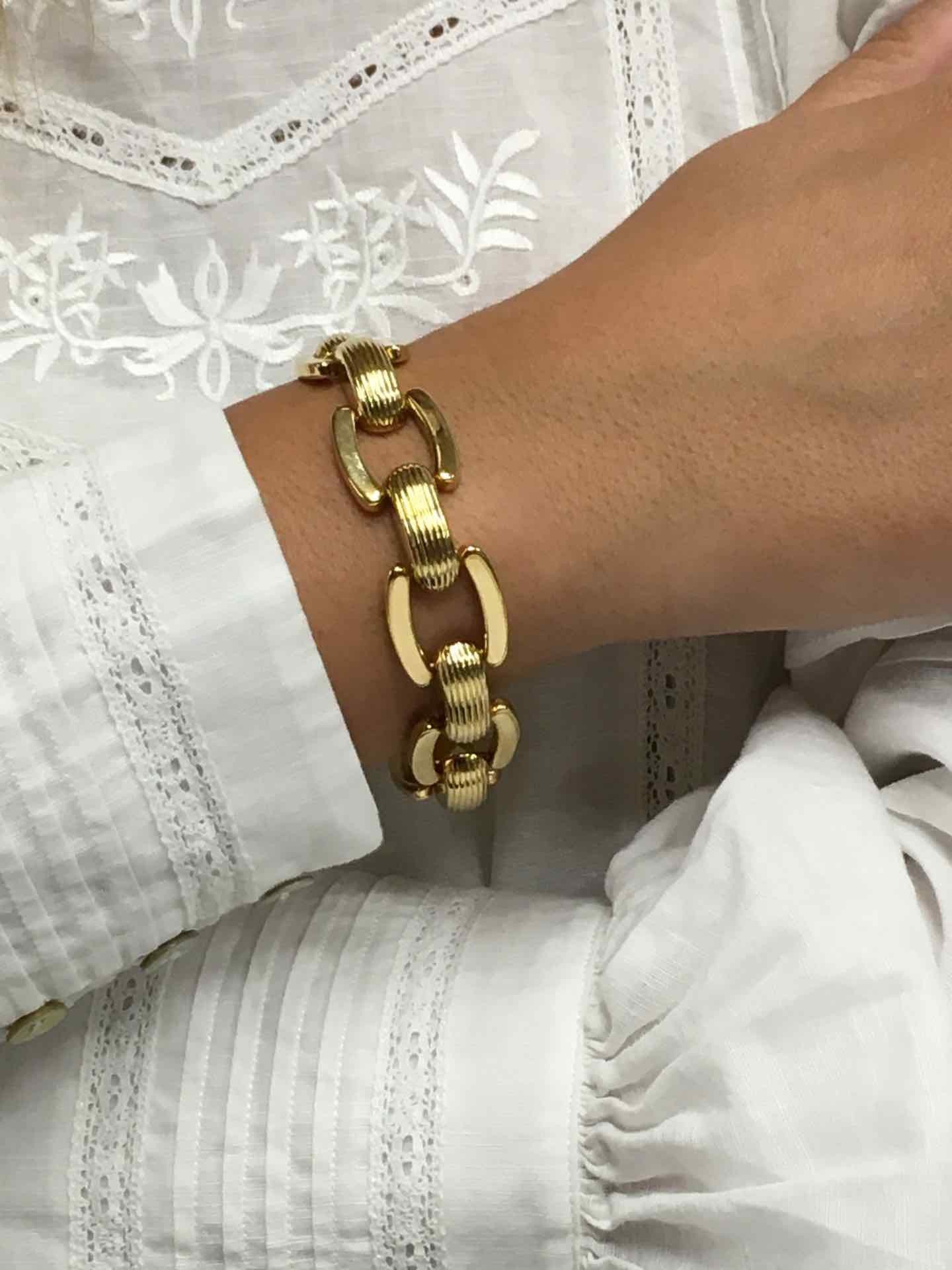 Pulsera LEOPAR una clásica de oro amarillo 18 ktes atemporal - Roman Joyero