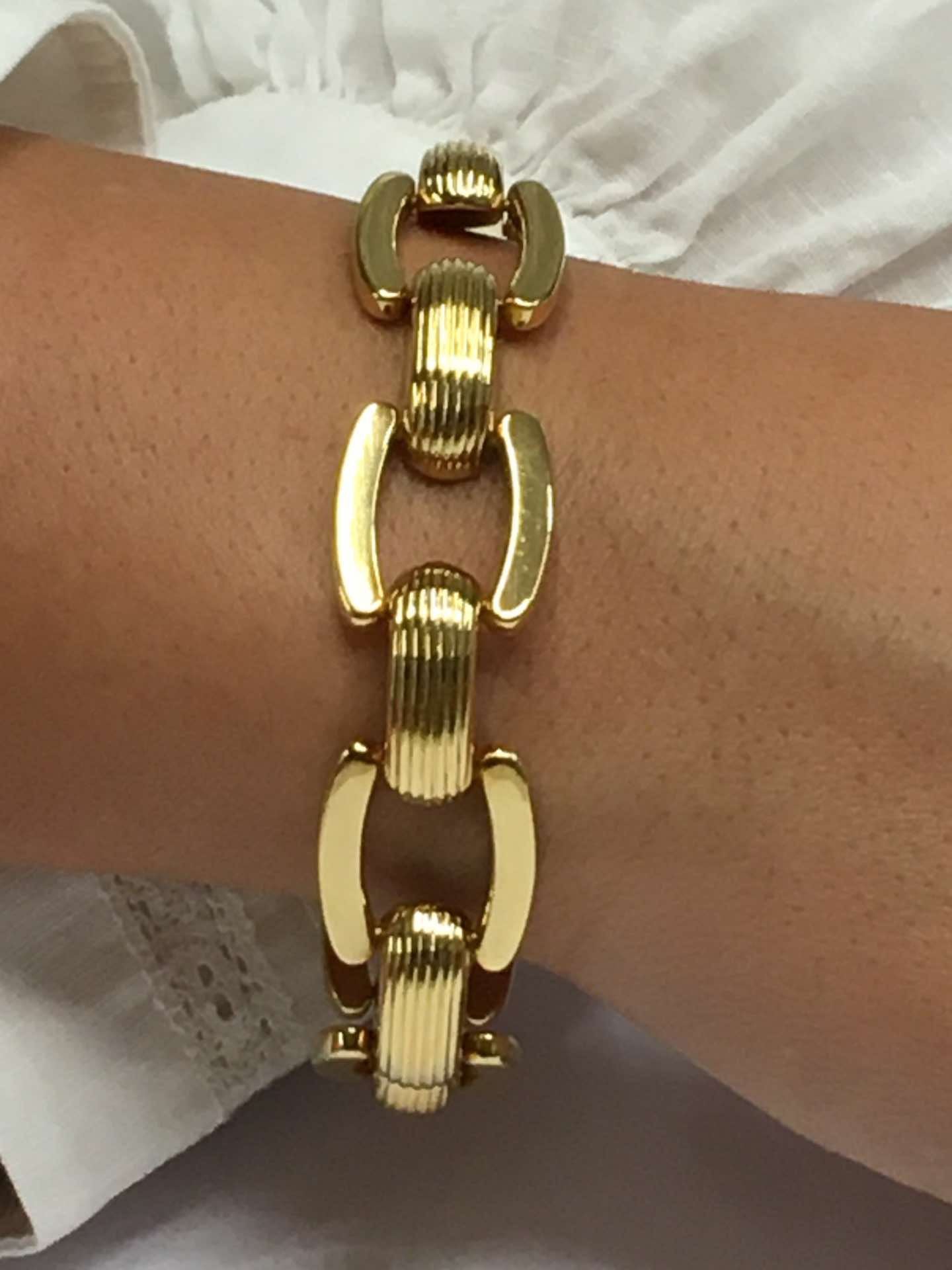 Pulsera LEOPAR una clásica de oro amarillo 18 ktes atemporal - Roman Joyero