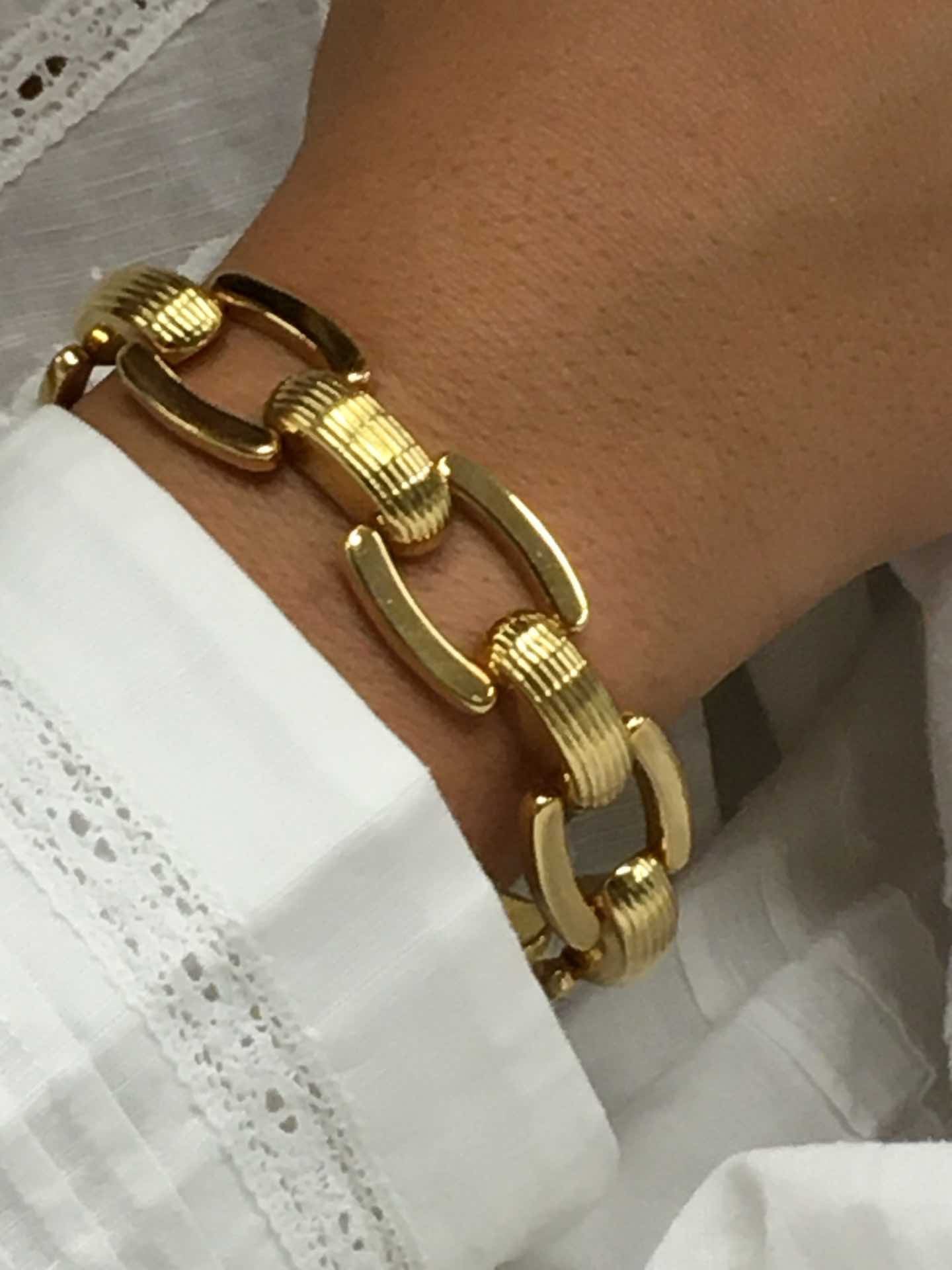 Pulsera LEOPAR una clásica de oro amarillo  18 ktes atemporal - Roman Joyero