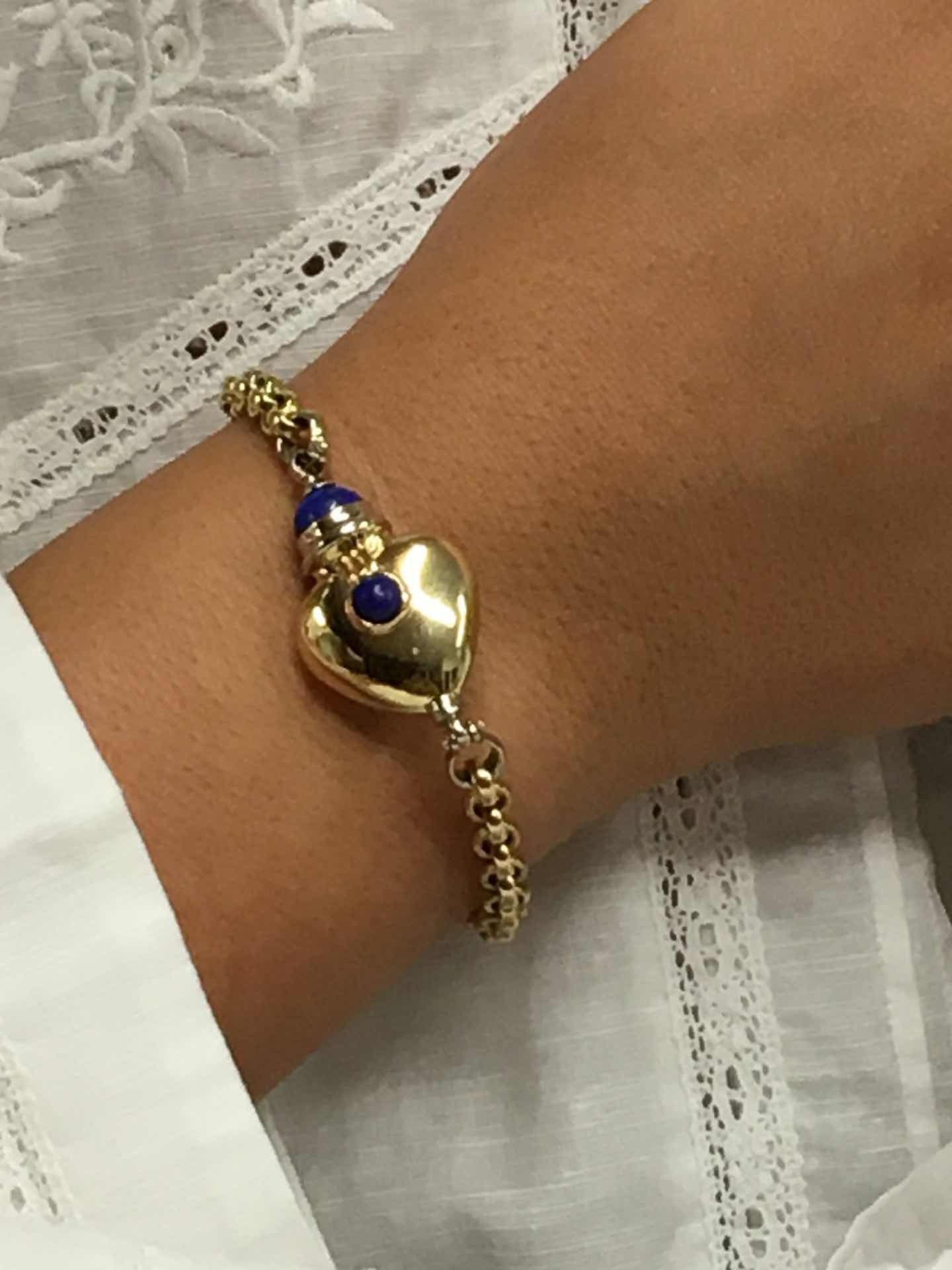 Pulsera KURT nueva en oro de 18 ktes con corazón y lapislázuli