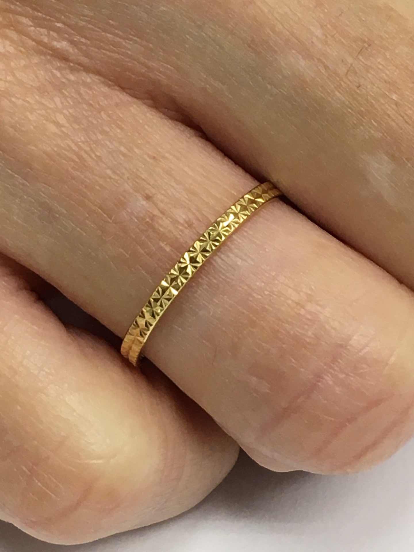 Alianza de boda BUSE oro 18 kts adiamantada blanca o amarilla - Roman Joyero