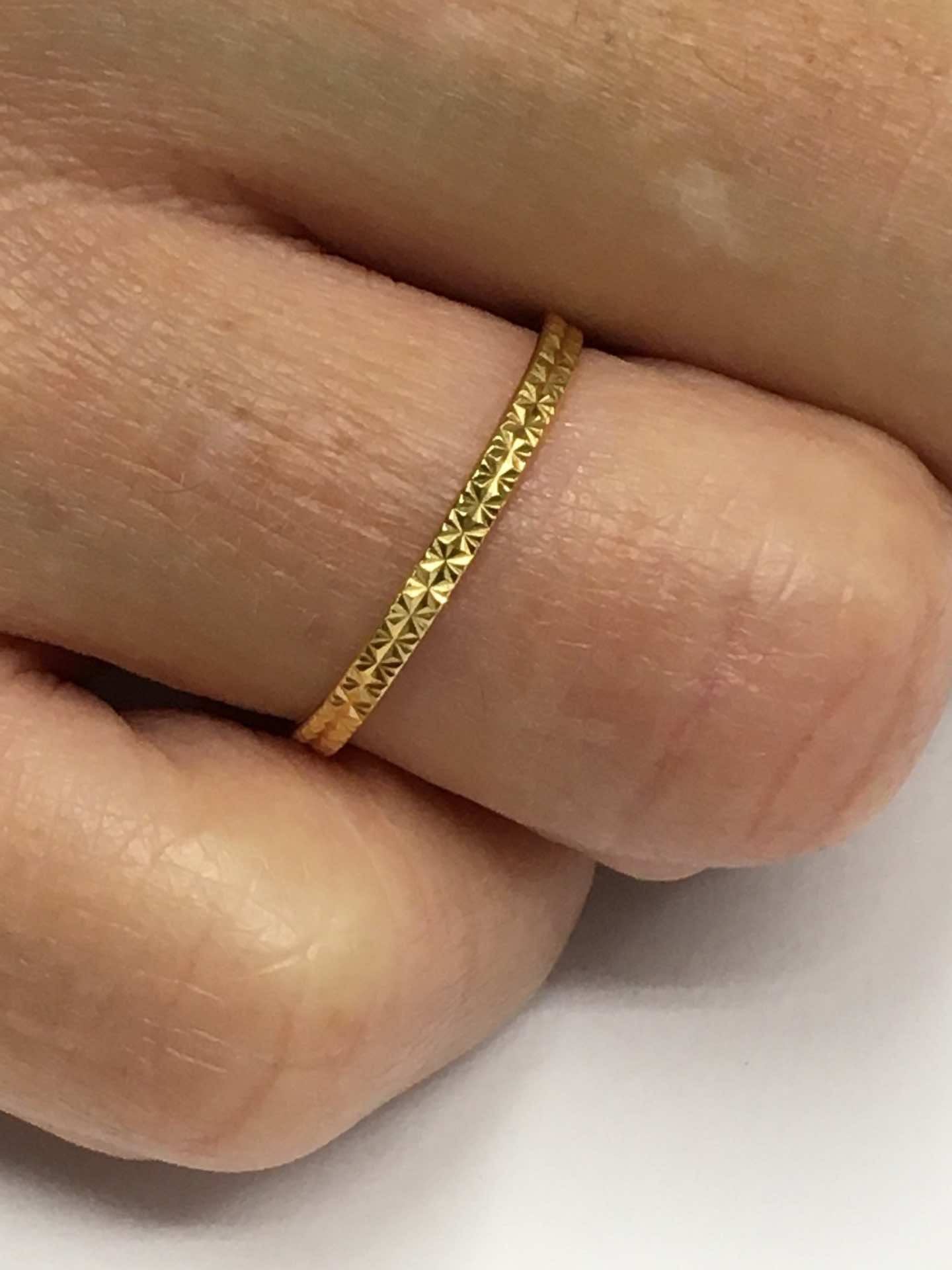 Alianza de boda BUSE oro 18 kts adiamantada blanca o amarilla - Roman Joyero