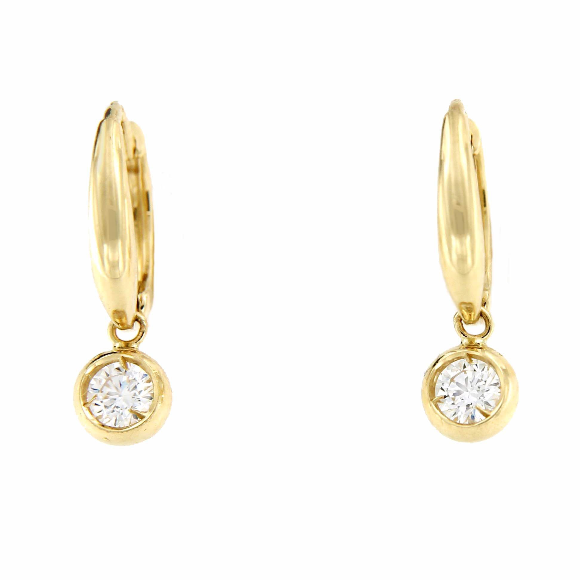 Pendientes argollas con circonita colgando BEYAZ en oro 18 kts - Roman Joyero