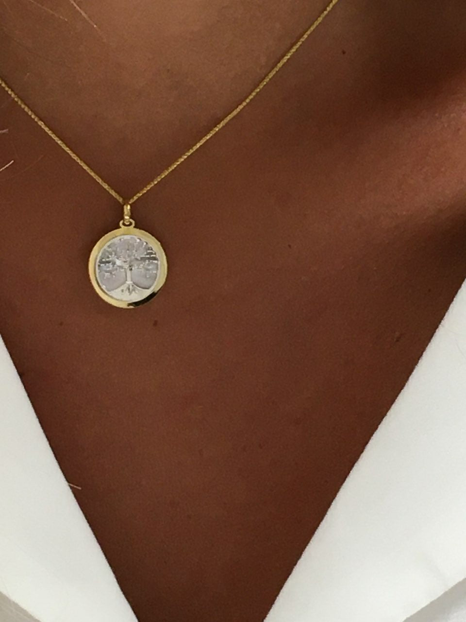 Colgante de la vida FIRAT en oro amarillo y blanco con nácar. - Roman Joyero