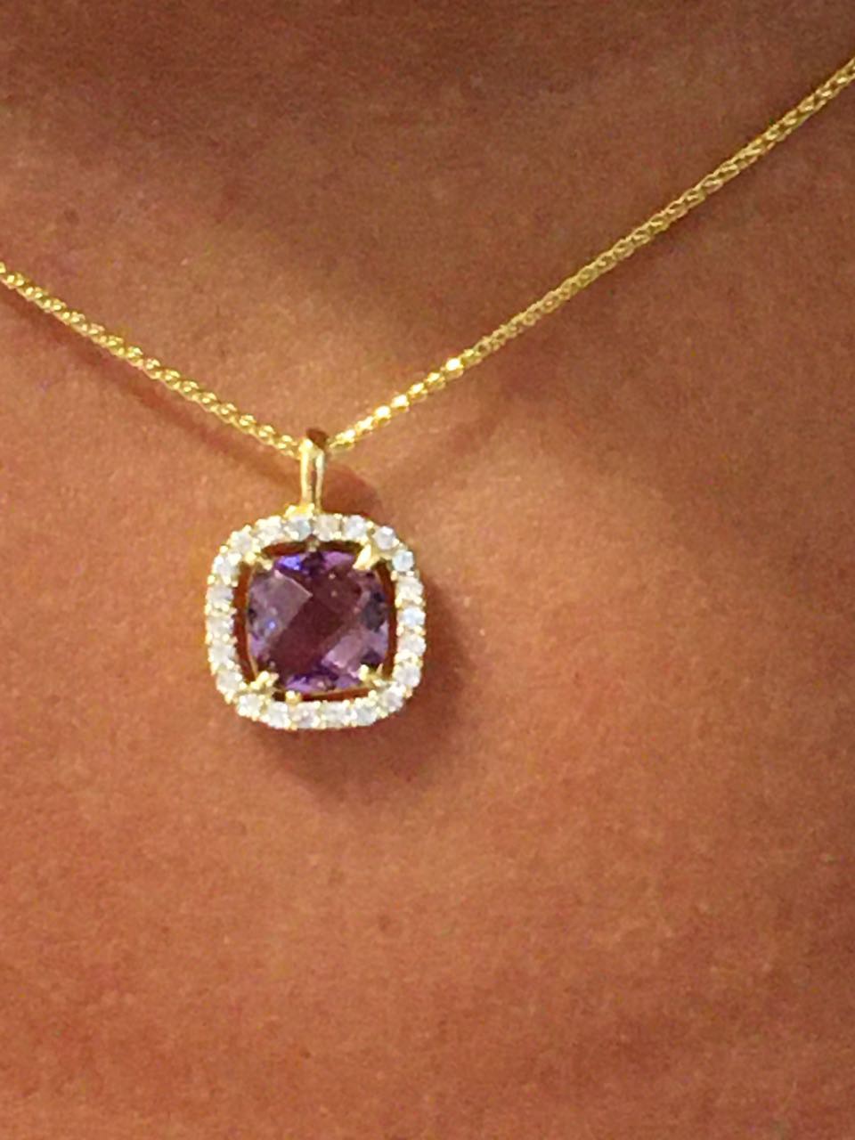 Colgante RIFAT en oro amarillo 18kt con amatista y circonitas - Roman Joyero