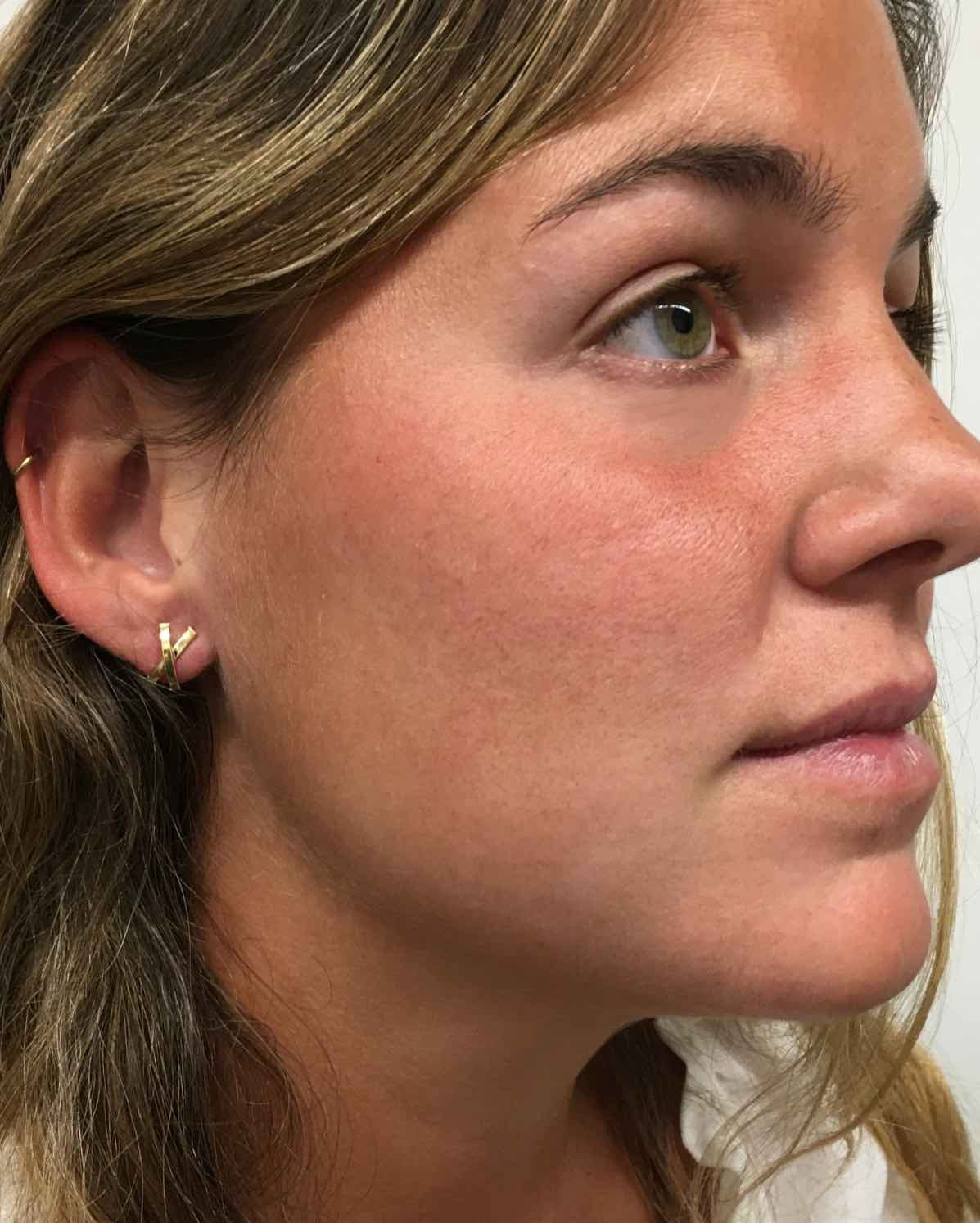 Pendiente motivo cruceta ZEYNO en oro amarillo de 18 Kilates - Roman Joyero