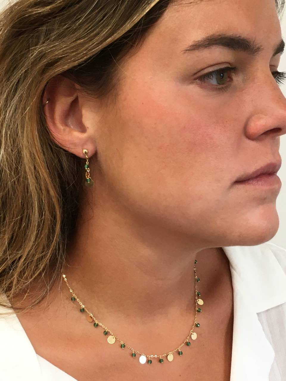 Pendientes de chapas KADIR en oro 18 ktes y cuarzos verdes - Roman Joyero