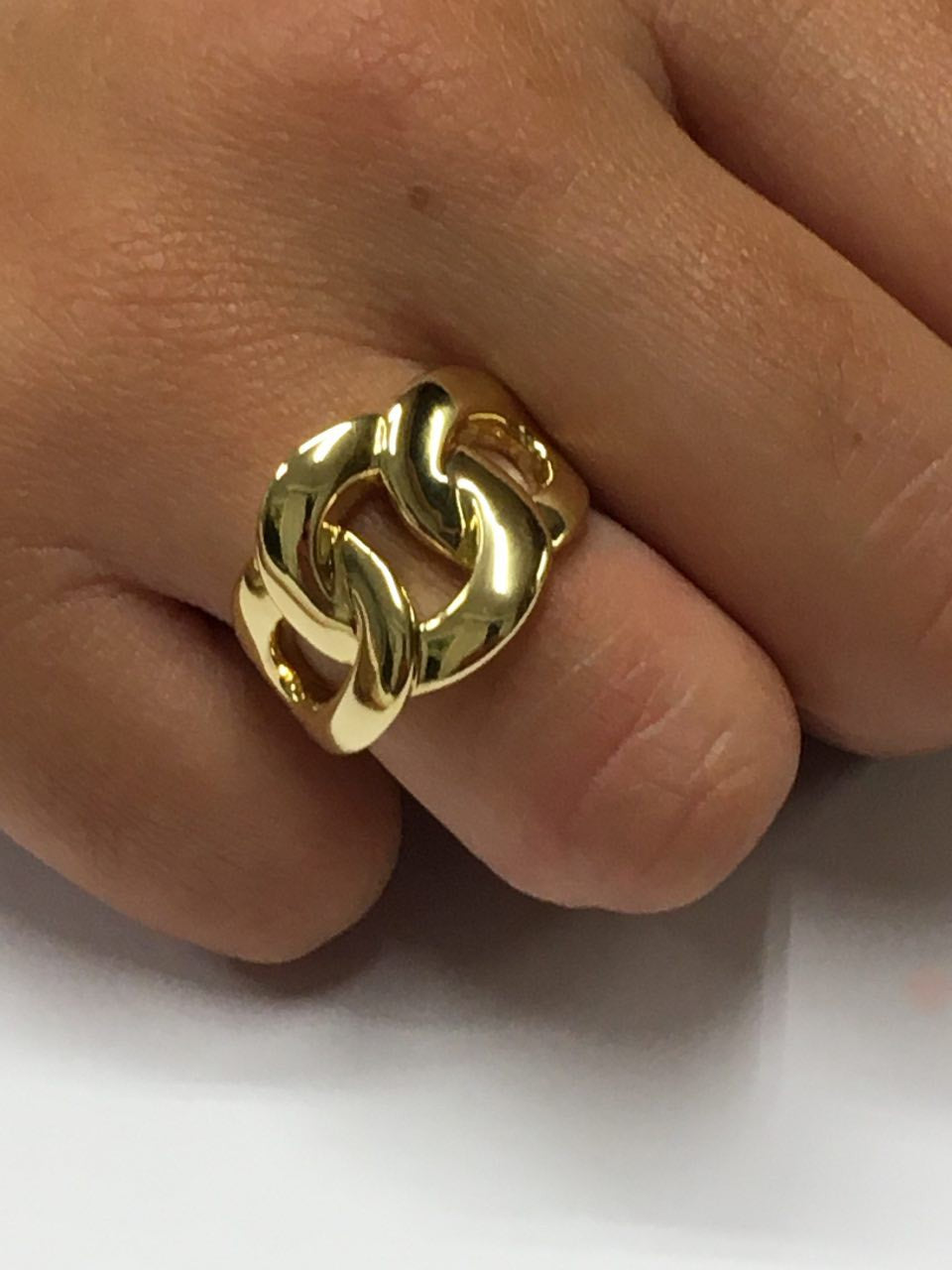 Anillo NAZAN eslabones barbados en oro amarillo de 18 ktes - Roman Joyero