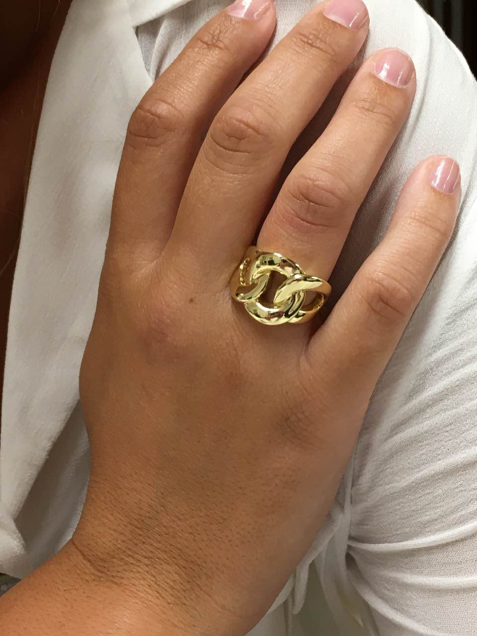 Anillo NAZAN eslabones barbados en oro amarillo de 18 ktes - Roman Joyero