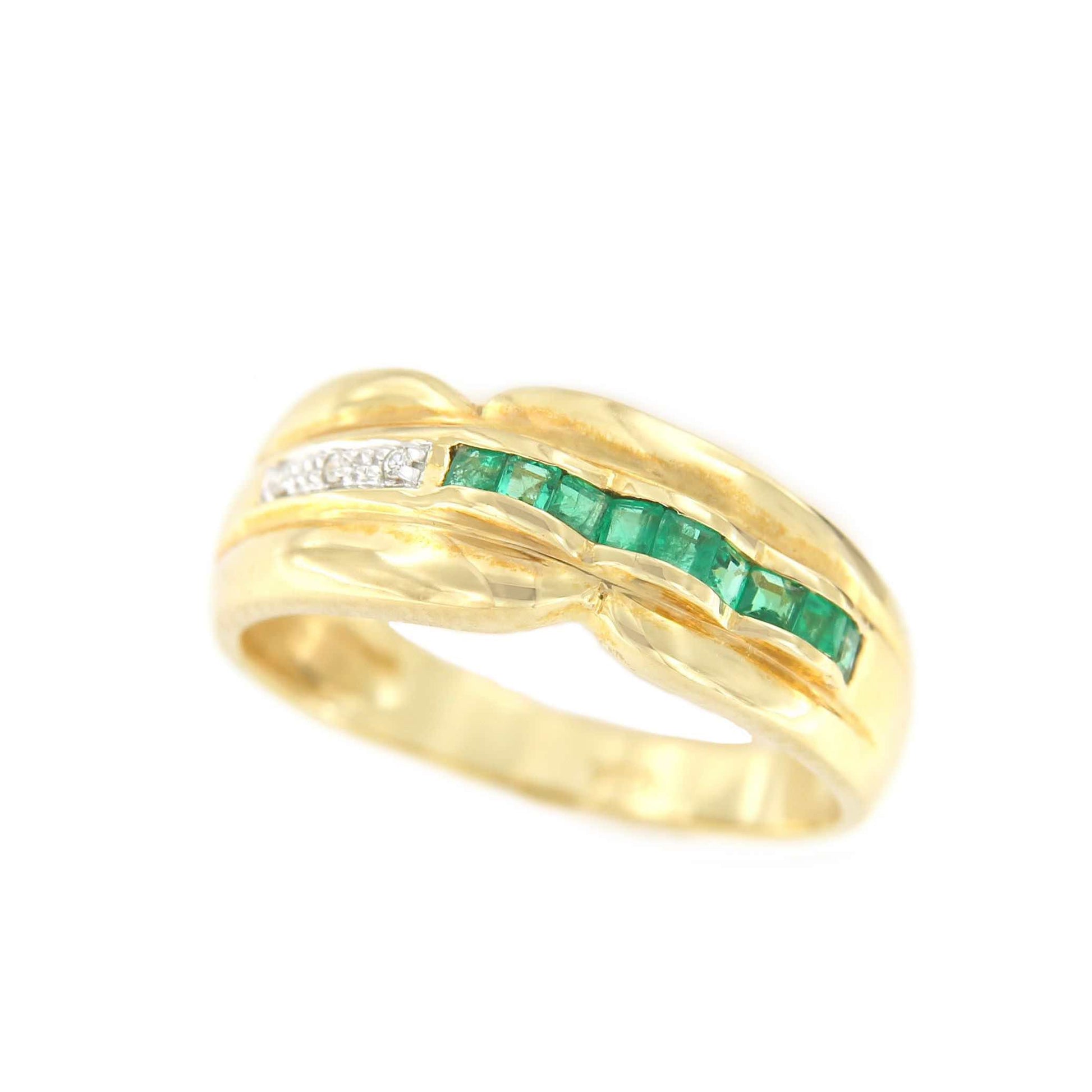 SUKRAN anillo oro amarillo de 18 kts brillantes y esmeraldas