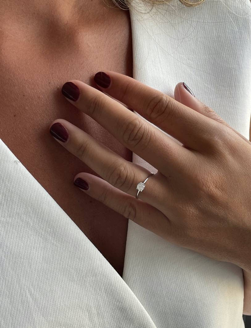 Anillo SARP de compromiso en oro blanco o amarillo con circonita