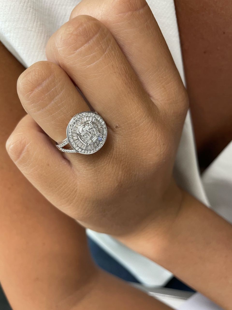 ESLIM anillo de brillantes y taipes en oro blanco de 18 ktes - Roman Joyero