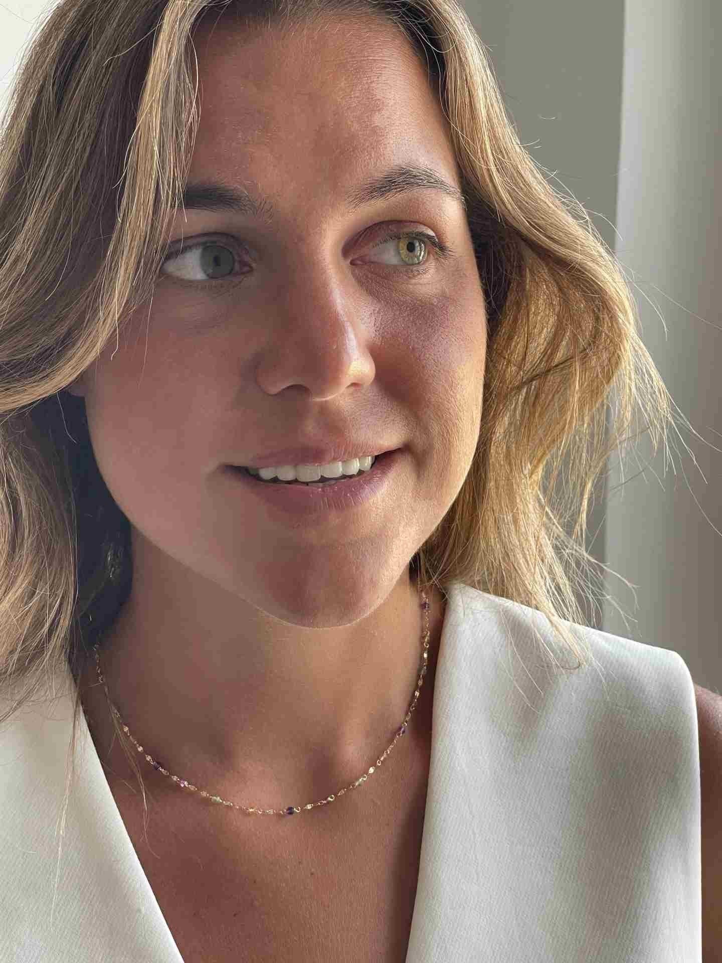 Cadenita ALEYNA en oro amarillo de 18 ktes con semipreciosas - Roman Joyero