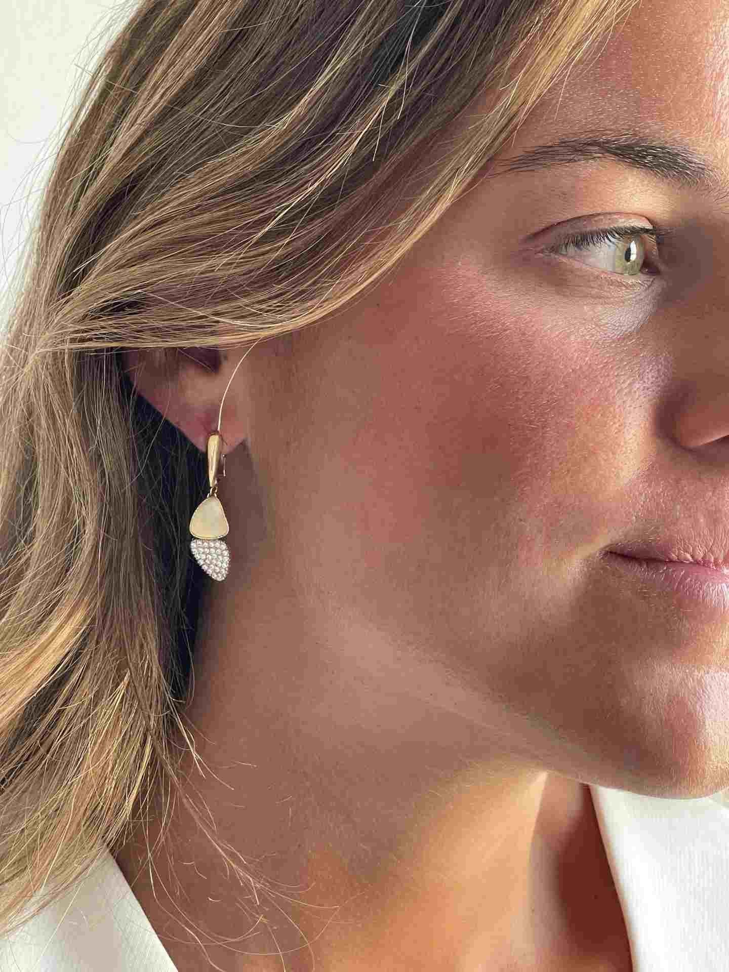 ALKAN pendientes oro blanco y amarillo 18 ktes con circonitas - Roman Joyero