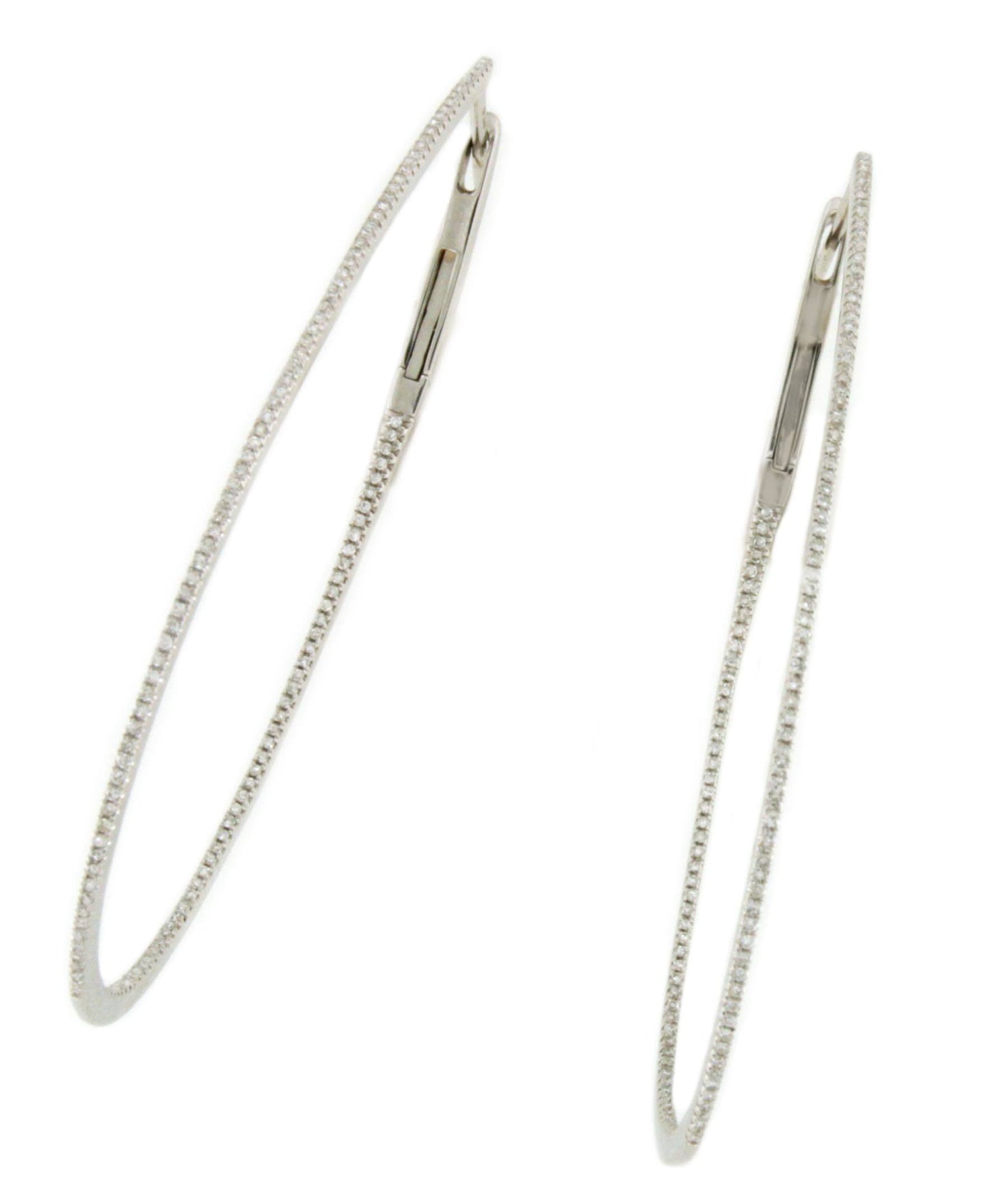 Argollas ovaladas ZALENCO en oro blanco de 18 ktes con brillantes