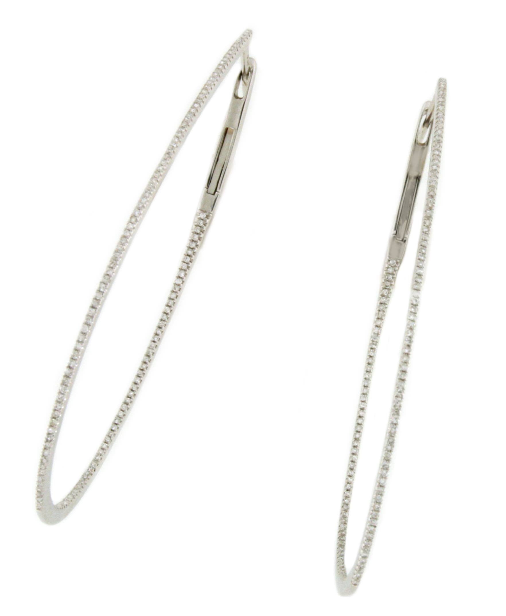 Argollas ovaladas ZALENCO en oro blanco de 18 ktes con brillantes