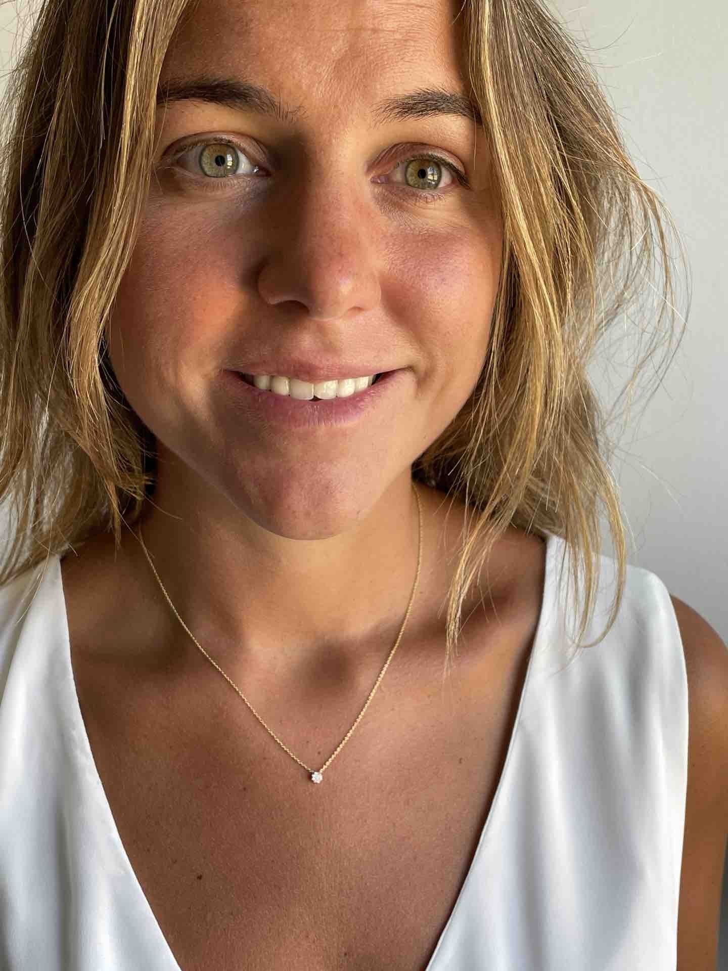 ROATAN cadena con centro roseta de brillantes oro amarillo