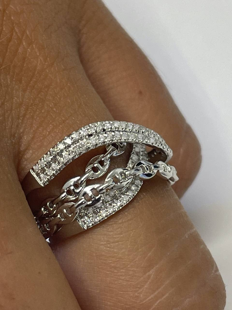 MODENA anillo de alianzas entrecruzadas con brillantes en oro - Roman Joyero