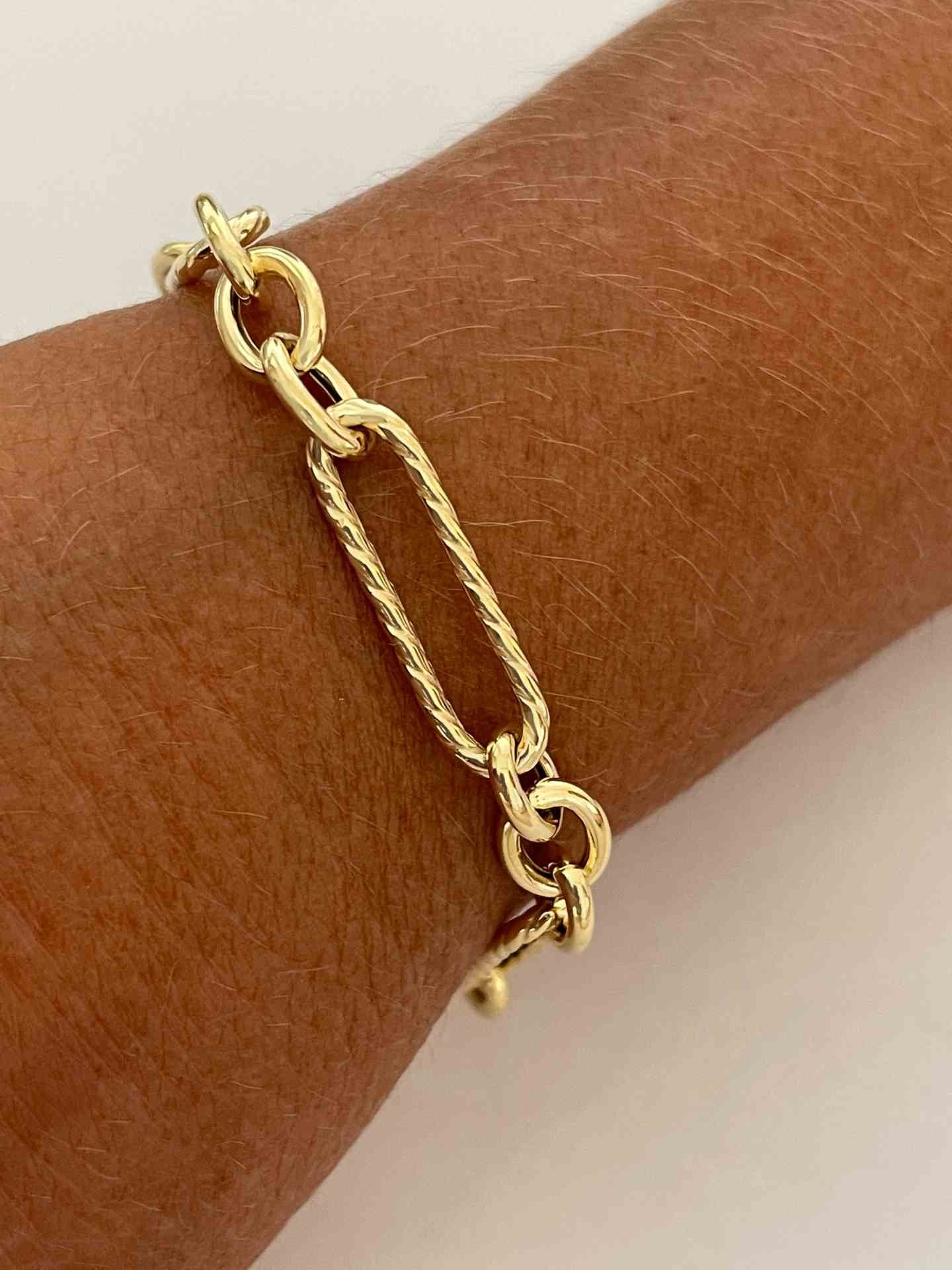 PUNTA ALA pulsera plata 1ª ley bañada oro eslabones lisos y mate - Roman Joyero