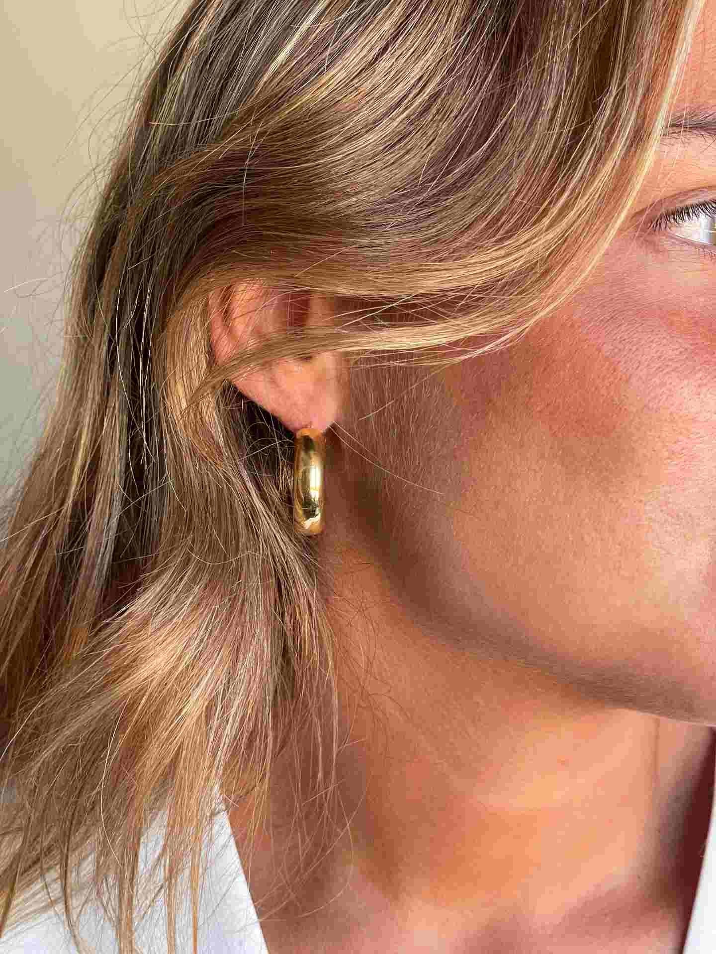 ALDEBARRAN argollas lisas redondeadas en plata 1ª ley bañada oro