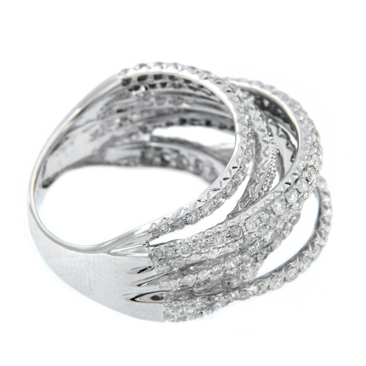 GROTTA, anillo de oro con varios aros de diamantes.