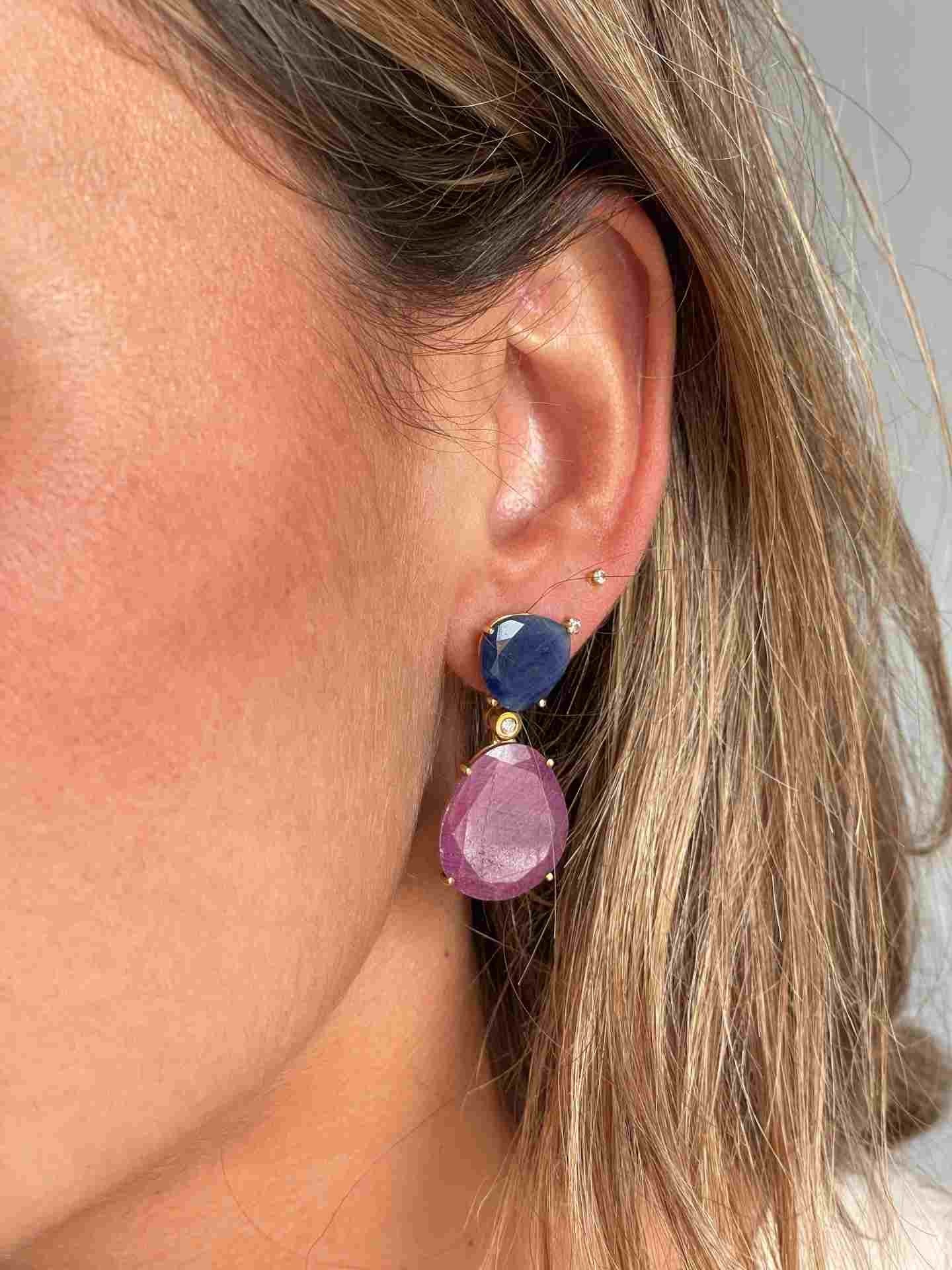Pendientes desmontables de oro amarillo con rubí y zafiro - Roman Joyero