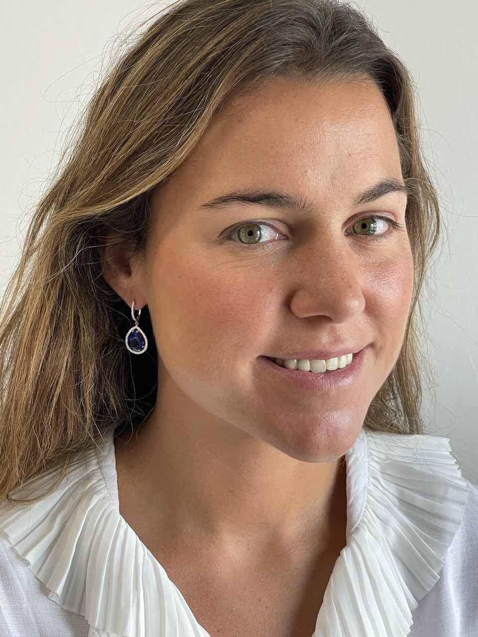 DRANCY pendientes largos brillantes y zafiros en oro blanco 18 Kts