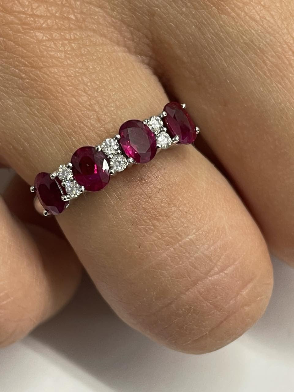 DRAPER alianza oro blanco zafiros rubies o esmeraldas con brillantes