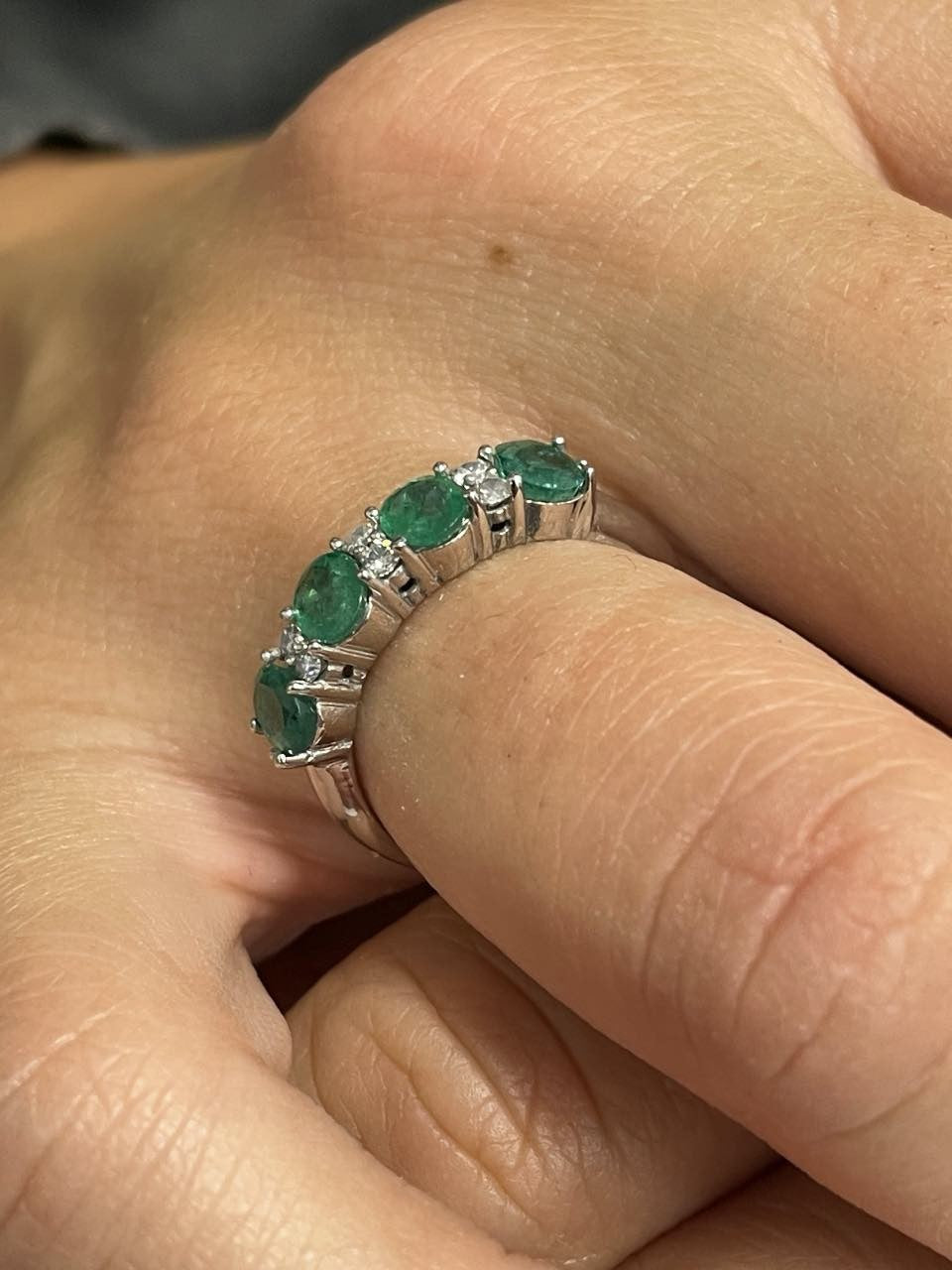 DRAPER alianza oro blanco zafiros rubies o esmeraldas con brillantes