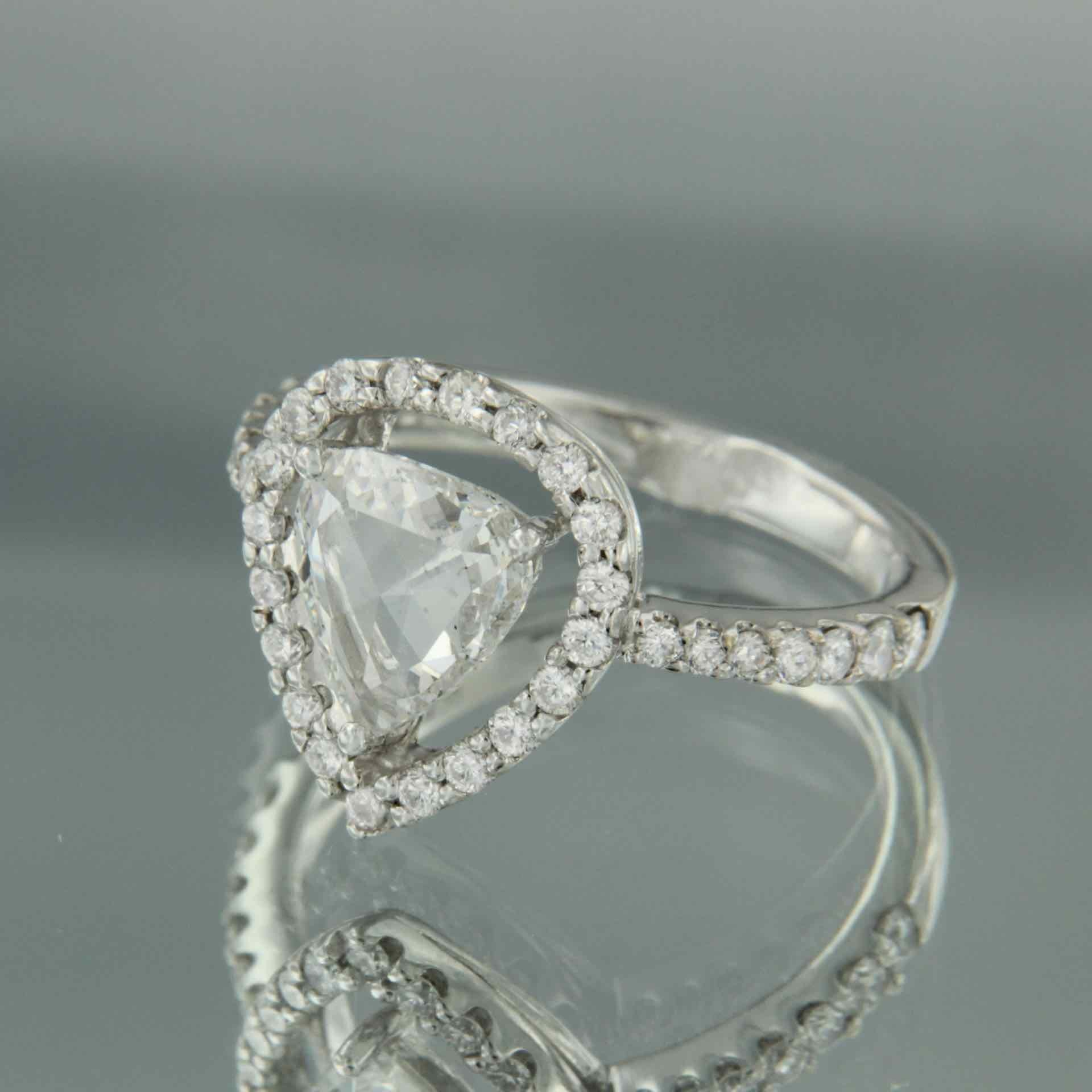 DRASTIC anillo oro blanco de 18 kilates brillante talla pera