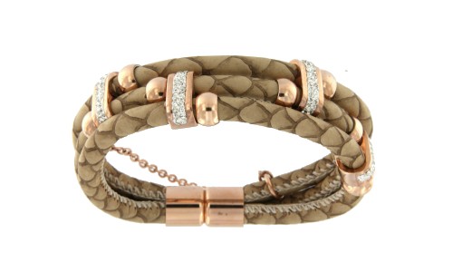 Pulsera de triple cabo de acero y piel en color beige. - Roman Joyero