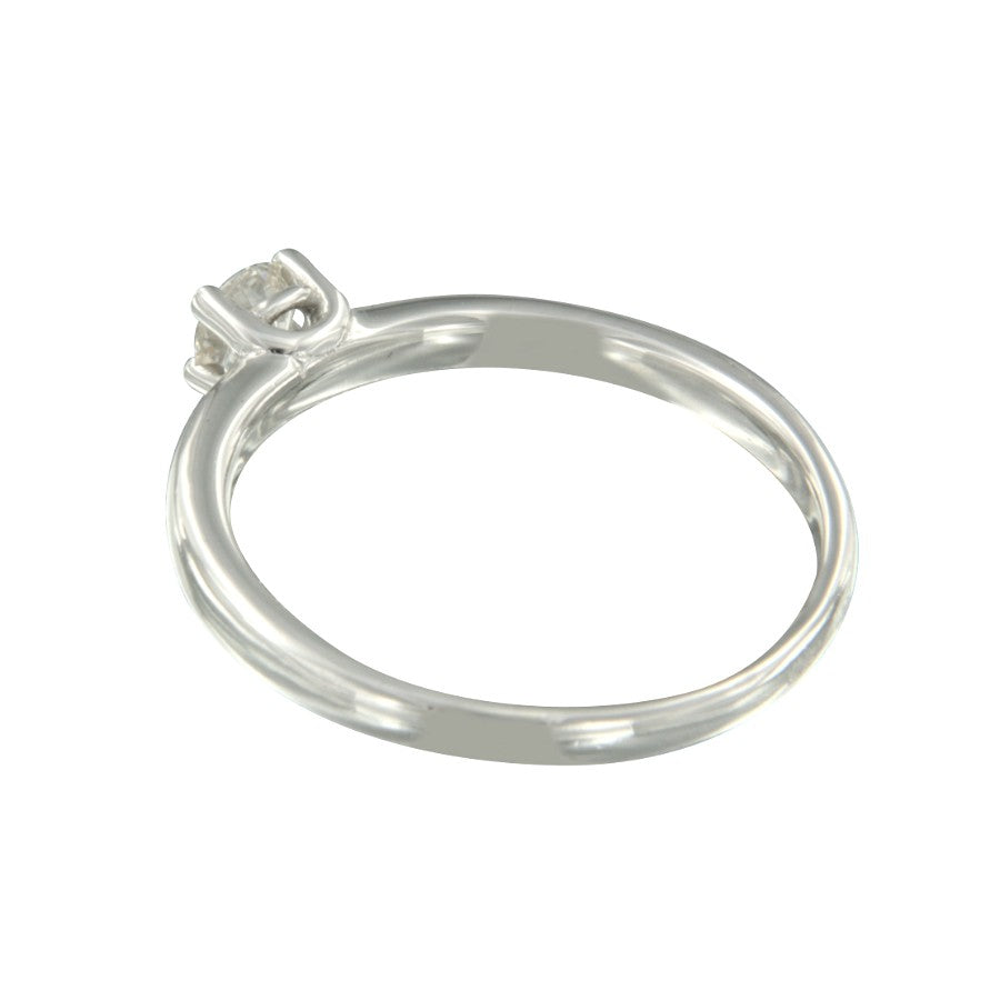 MACBETH, anillo solitario de compromiso de oro blanco - Roman Joyero