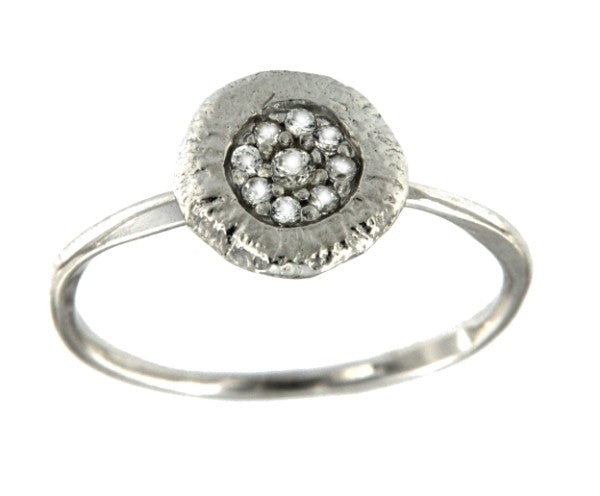 CRISANTEMO, anillo de plata rodiada con circonitas. - Roman Joyero
