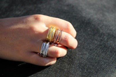 MARINA, anillo elegante de plata con circonitas