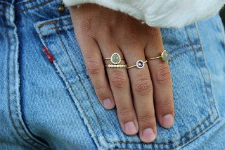 Anillo de plata con labradorite y circonitas - Roman Joyero