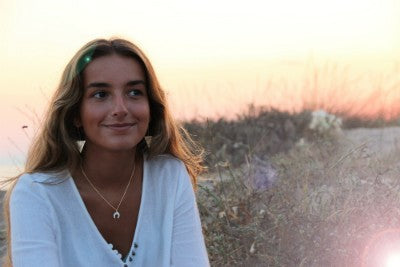 Pendientes extra largos con chapado de oro y cierre gancho - Roman Joyero