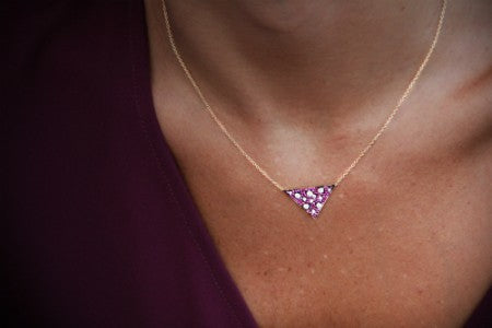 Gargantilla de plata con triángulo y circonitas de colores - Roman Joyero