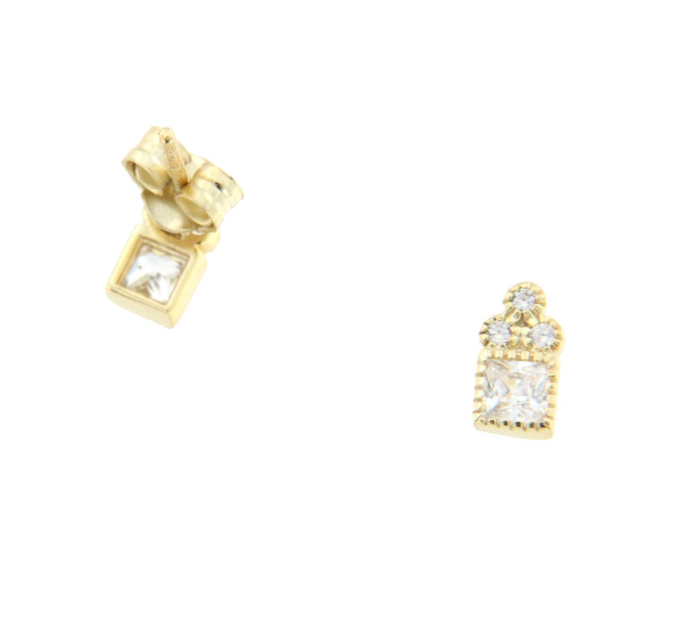 Pendiente circonita cuadrada de plata de ley con baño de oro - Roman Joyero