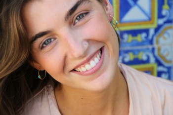 Pendientes de plata con baño de oro y 3 piedras a elegir una