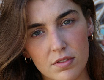 Argollas pequeñas de plata de ley con baño de oro o rodio