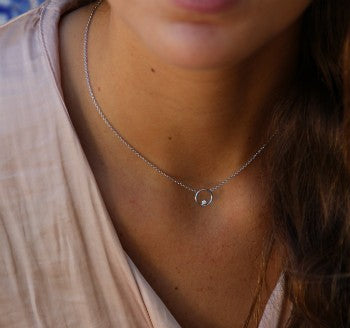 Gargantilla de plata de ley con círculo y circonita engastada - Roman Joyero