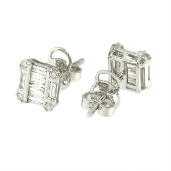 Pendiente corto de oro blanco con diamantes y forma cuadrada - Roman Joyero