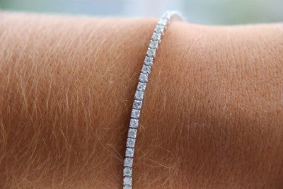 Pulsera riviere de oro blanco de 18 kilates con diamantes - Roman Joyero