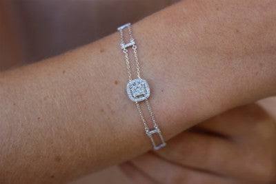 Pulsera de oro blanco 18 kts con diamantes de varias tallas - Roman Joyero