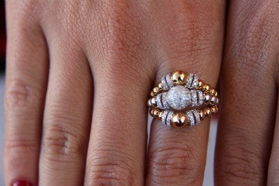 WHIYEPIN 152 anillo bolas en oro con brillantes - Roman Joyero