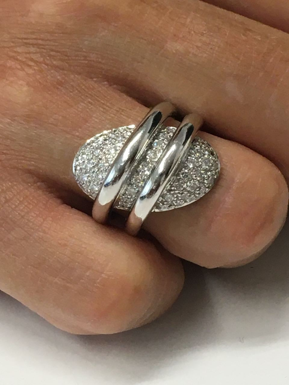 Anillo original de oro blanco BAHAR con brillantes - Roman Joyero