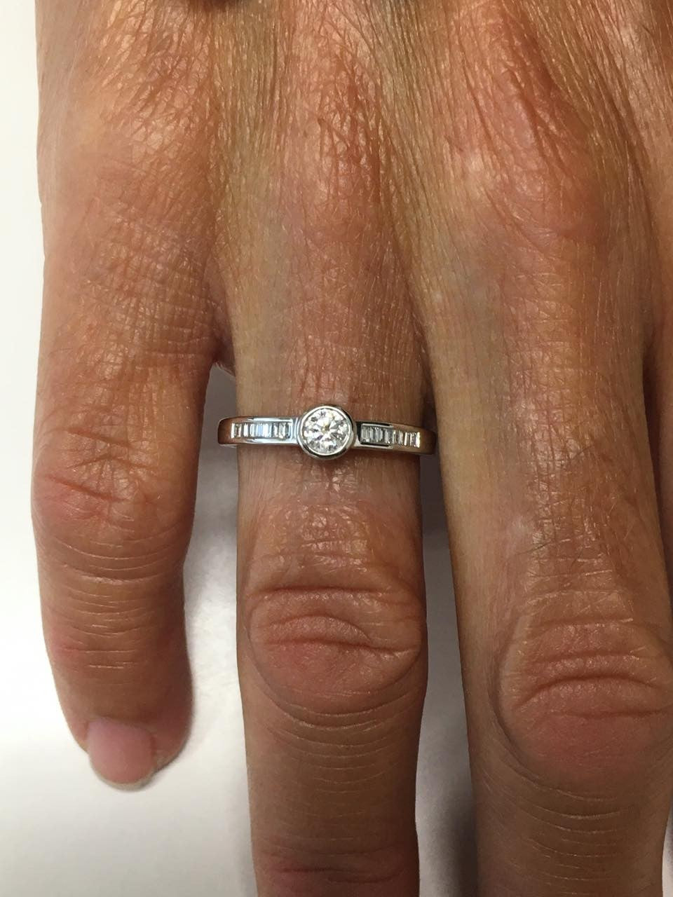 DRICHEN, anillo de compromiso en oro blanco - Roman Joyero